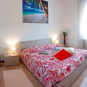 https://ampio-appartamento-vicino-al-centro-storico-di-treviso.hotelinveneto.com