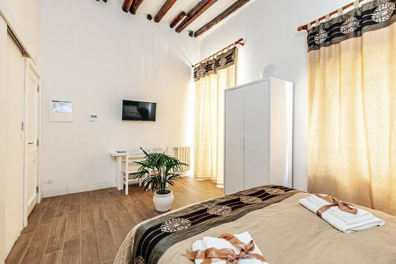 Giulio Cesare 14, Residence Palermo
